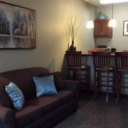 Cardinal Inn Albion 外观 照片